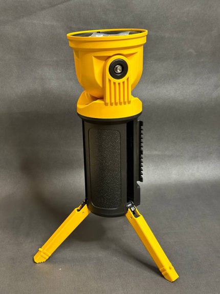 چراغ چندمنظوره با لامپ P70