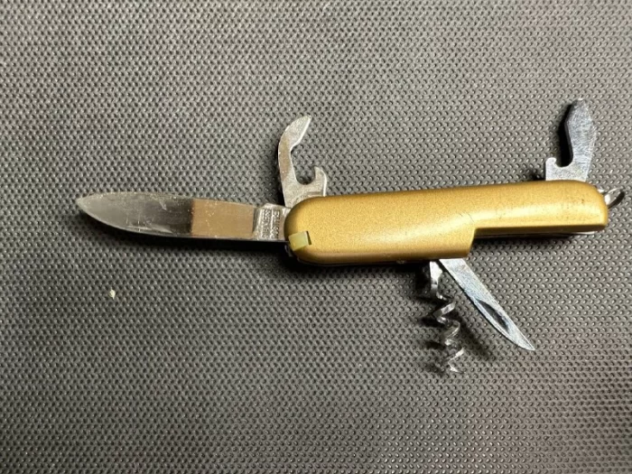 چاقو ابزار 7 کاره دایسینگ گلد