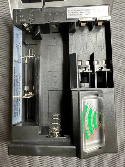 شارژر باتري خورشيدي