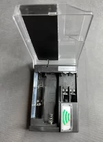 شارژر باتري خورشيدي