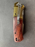 چاقو باك ضامندار مدل گلد