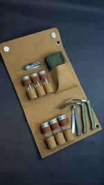 کیف چرمی آشپزی در طبیعت خاکی