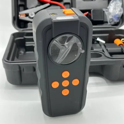 جامپ استارتر و پمپ باد شارژي مدل ۸۰۰۰ میلی امپر