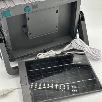 پروژکتور ۲۰۰وات خورشیدی شارژی مدل۸۰۳۸